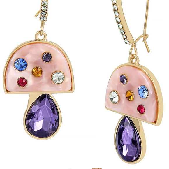 Betsey Johnson Jewelry - ✨NWT✨ Betsey Johnson Mushroom Dangle Earrings